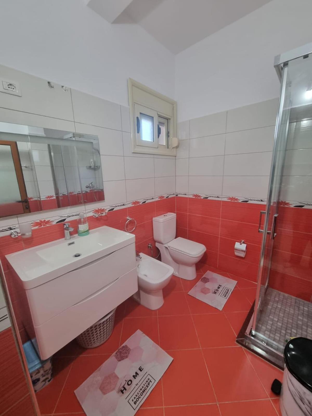 Vila Megi-Rent Room Vlorë 외부 사진