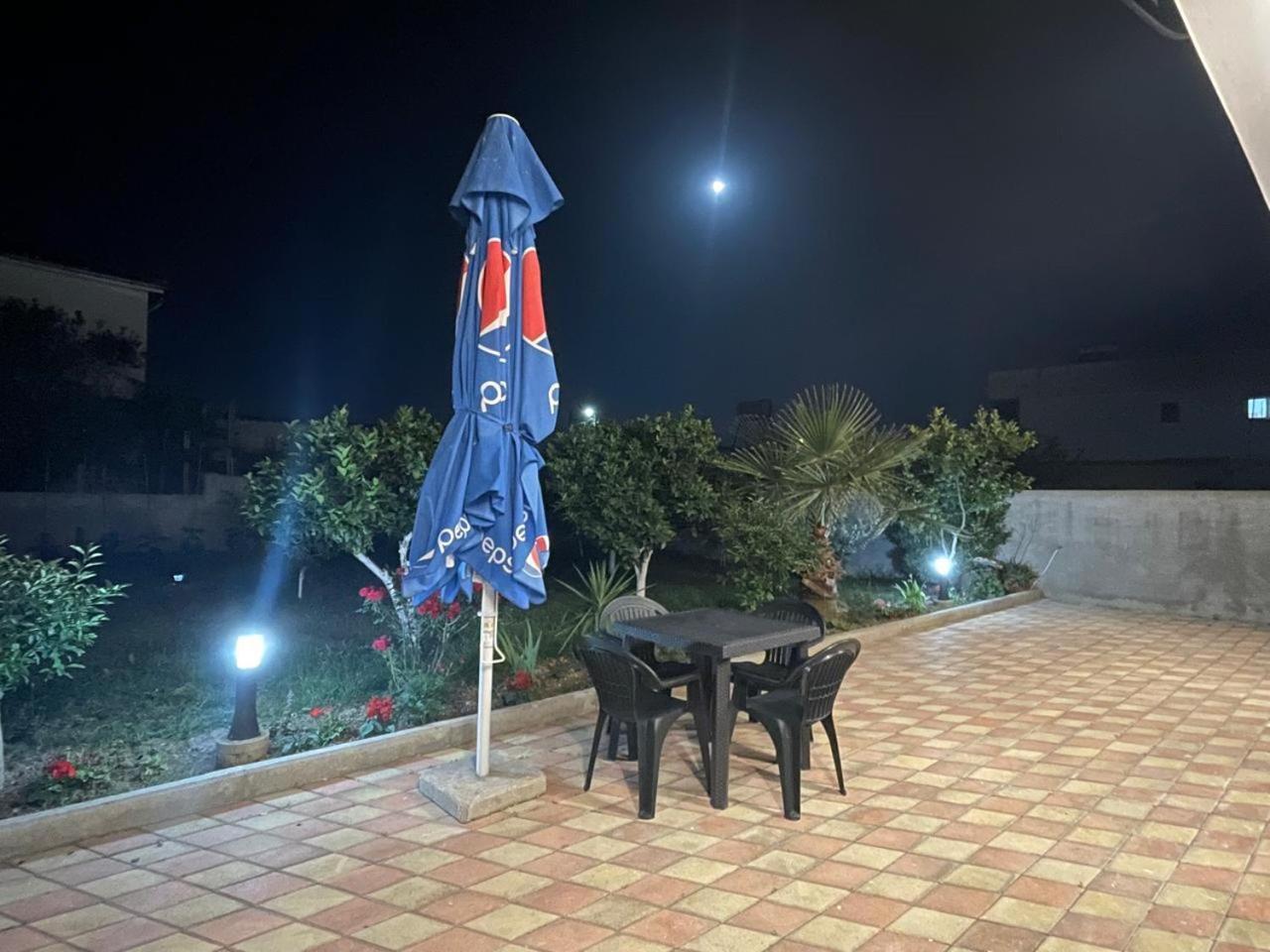 Vila Megi-Rent Room Vlorë 외부 사진