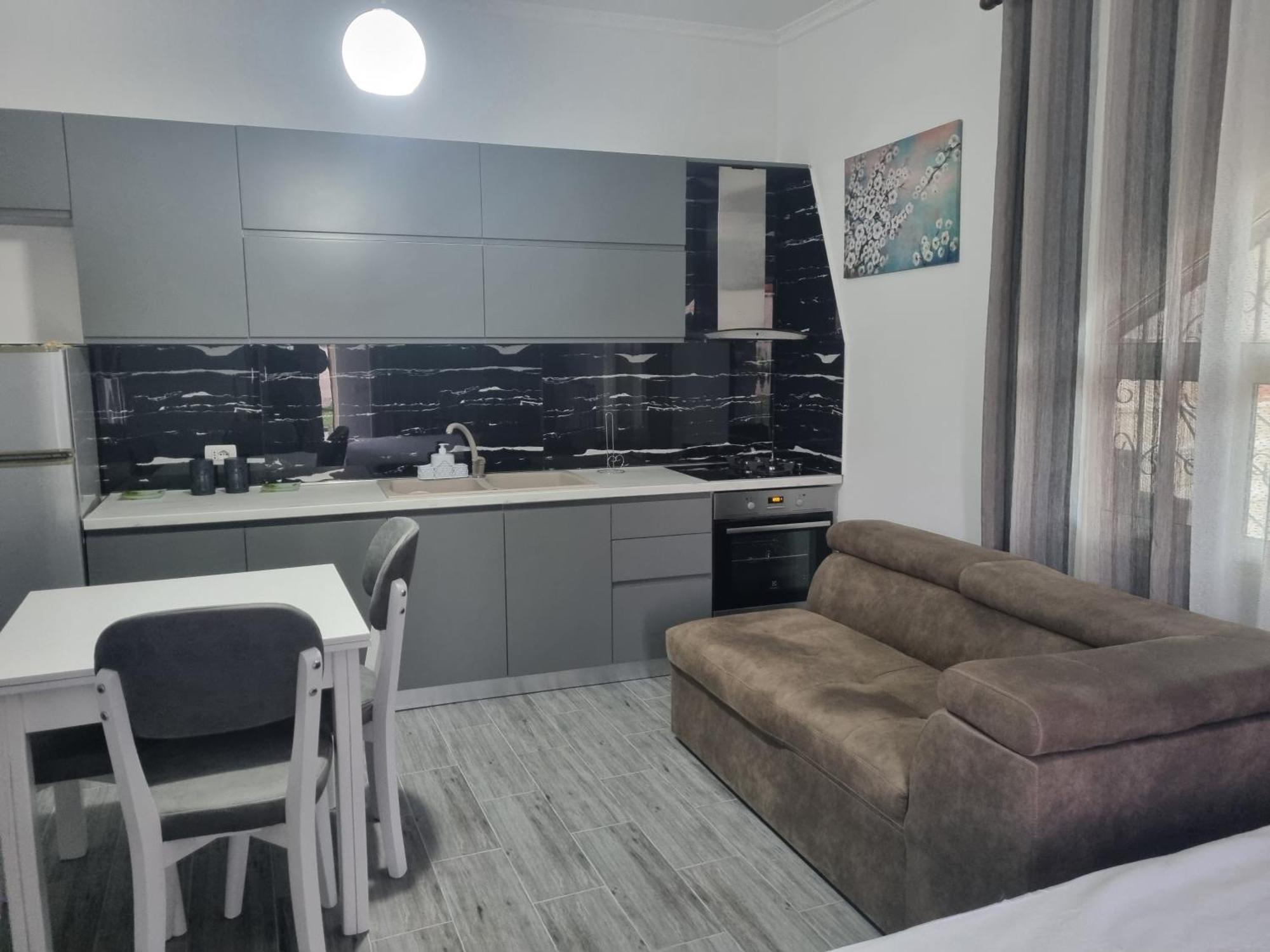 Vila Megi-Rent Room Vlorë 외부 사진