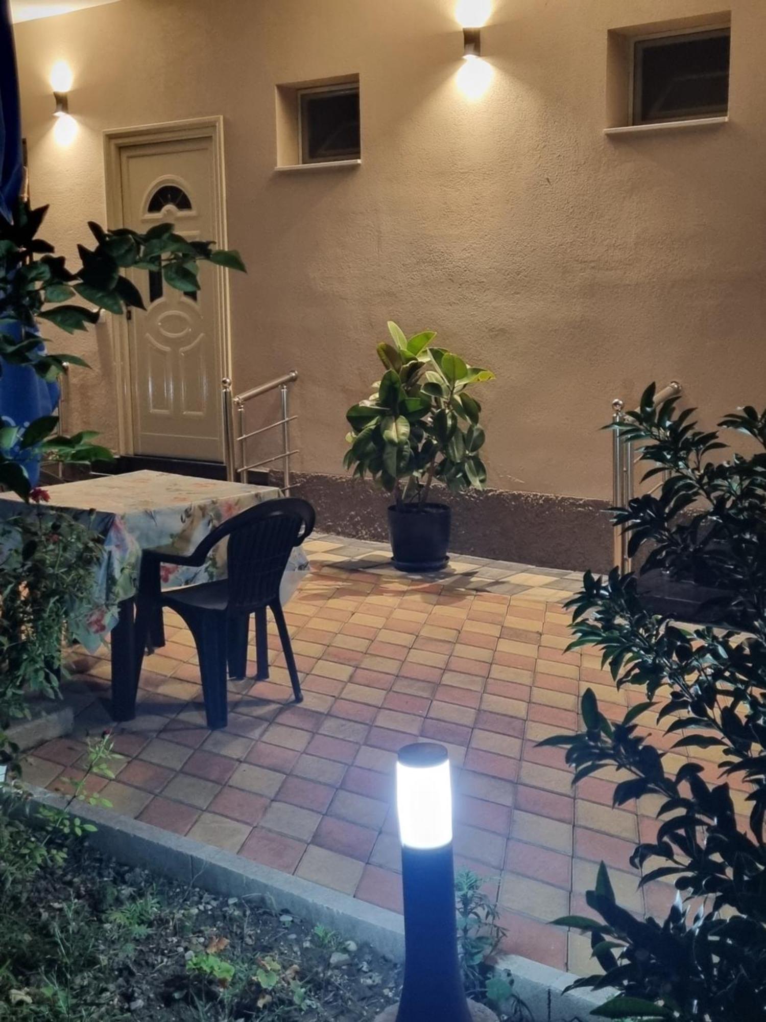 Vila Megi-Rent Room Vlorë 외부 사진